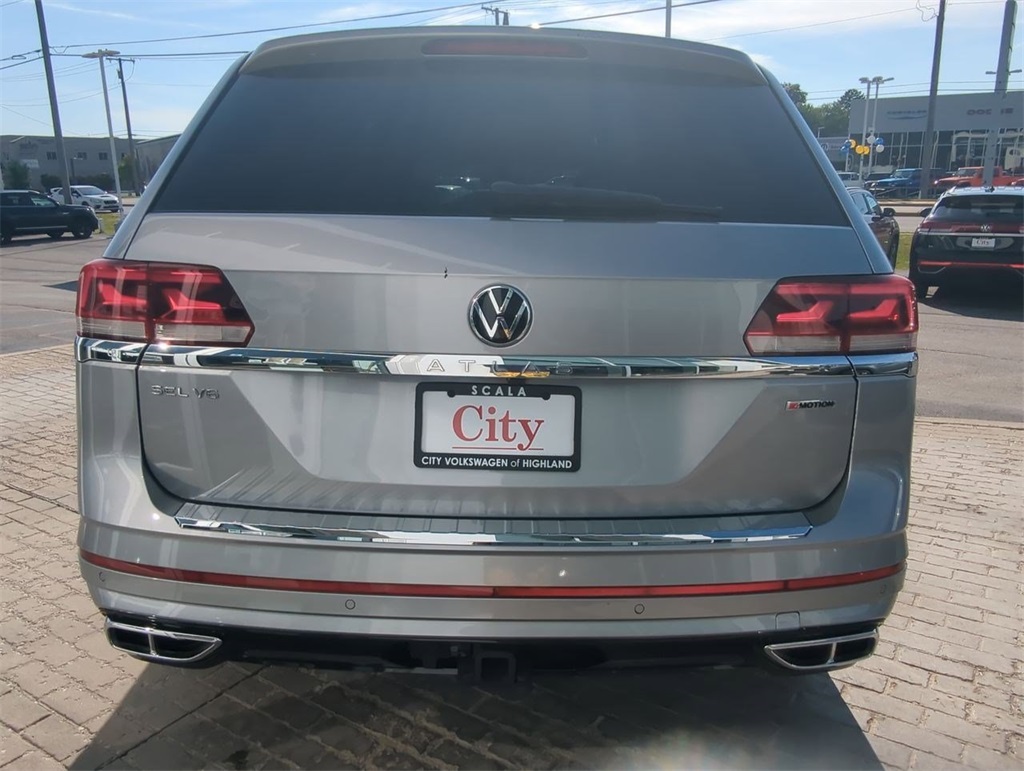 2022 Volkswagen Atlas V6 SEL Premium R-Line photo 6