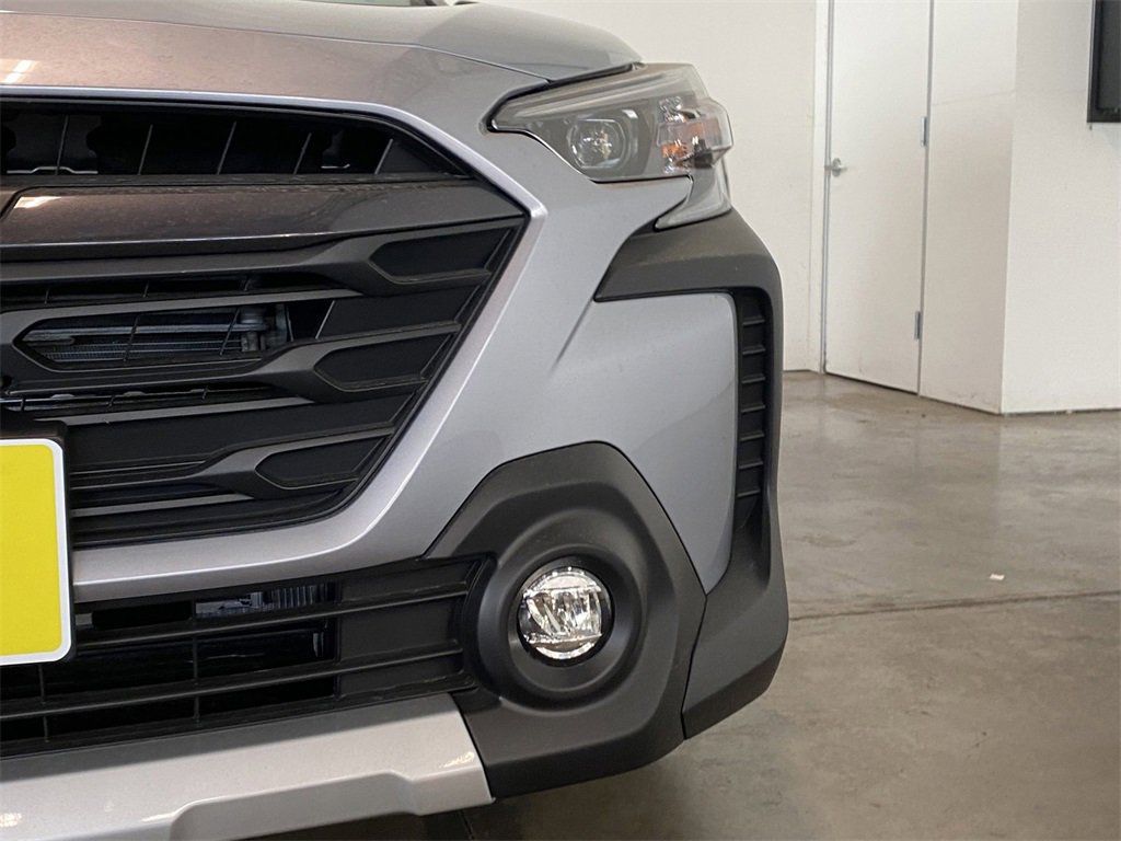 2025 Subaru Outback Limited photo 16