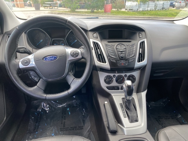 2014 Ford Focus SE photo 7