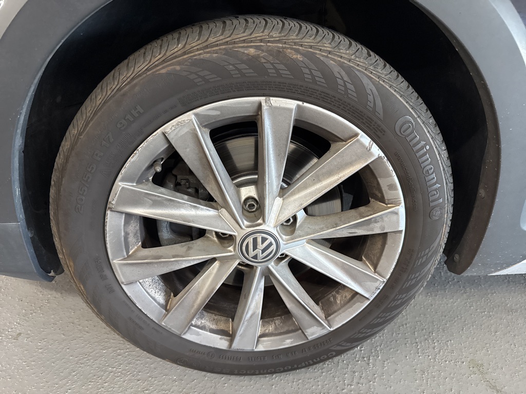 2017 Volkswagen Golf Alltrack TSI SE photo 6
