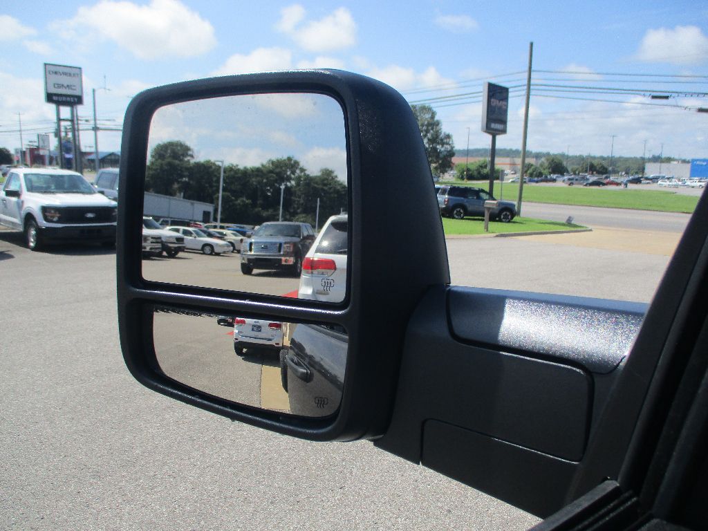 2025 Ram 3500 Tradesman photo 13