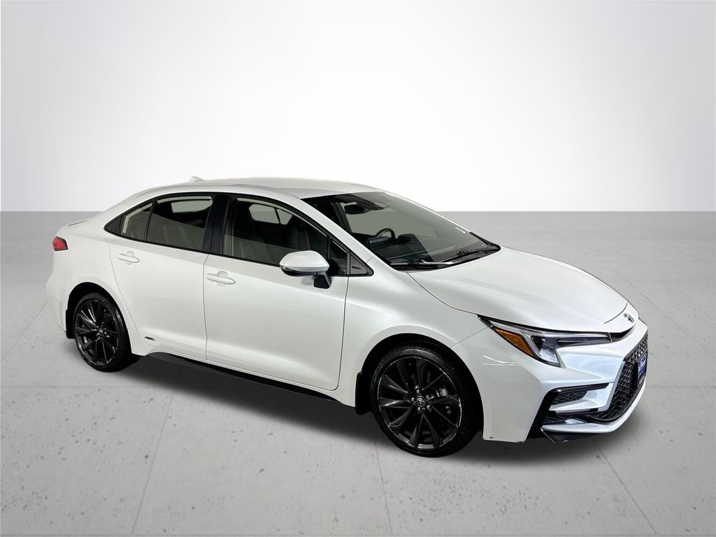 2023 Toyota Corolla Hybrid SE photo 3
