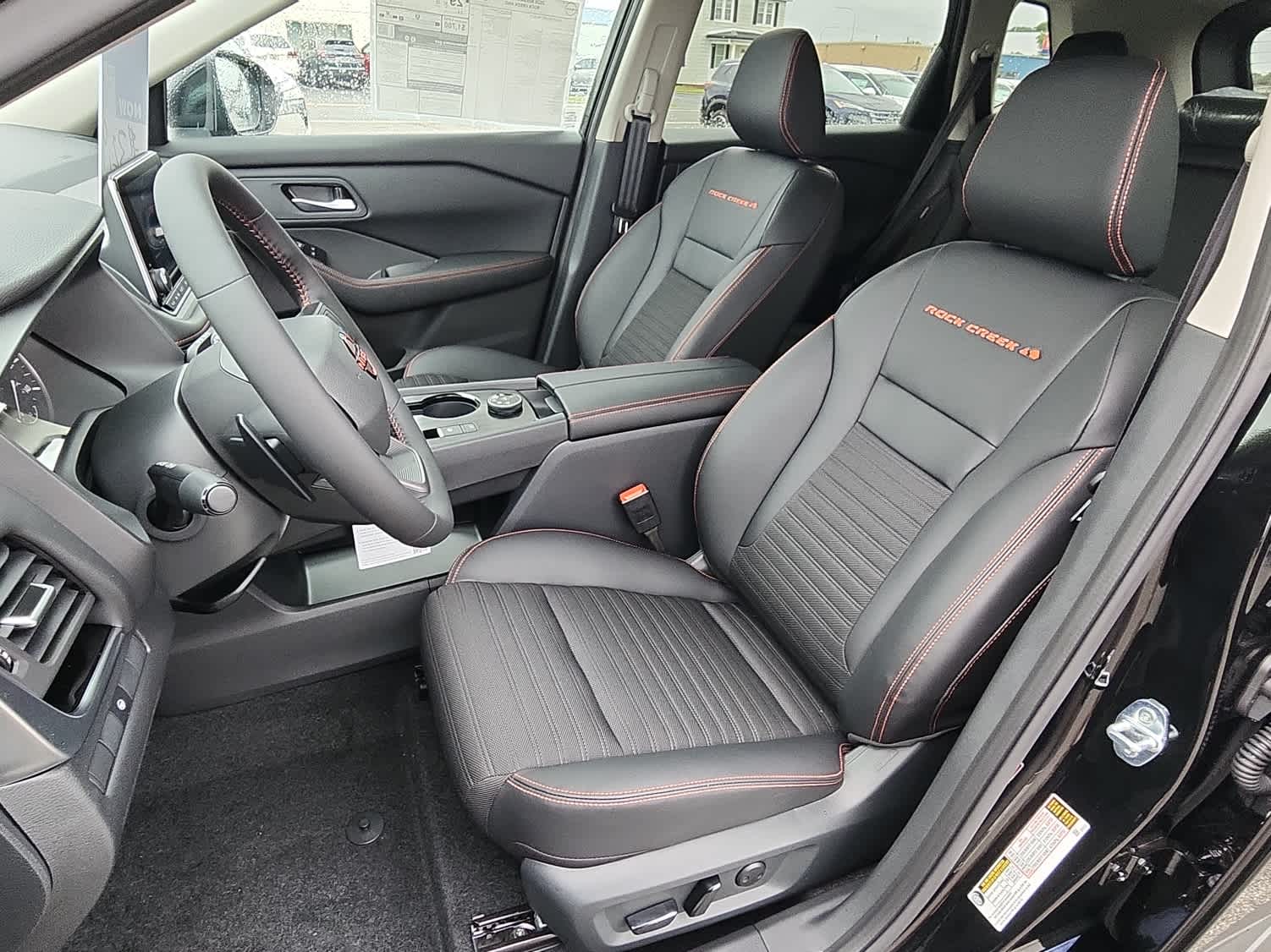 2026 Nissan Rogue SV photo 9
