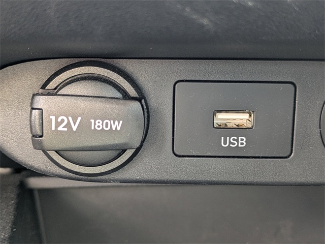 2024 Hyundai Elantra SEL photo 21