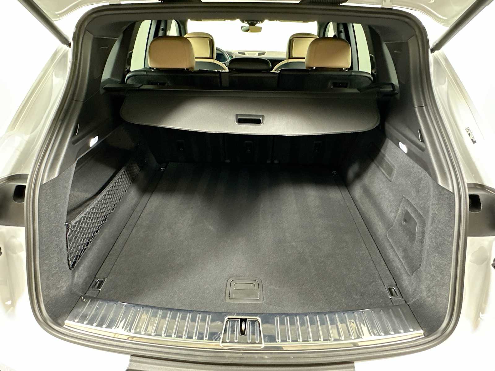 2024 Porsche Cayenne photo 21