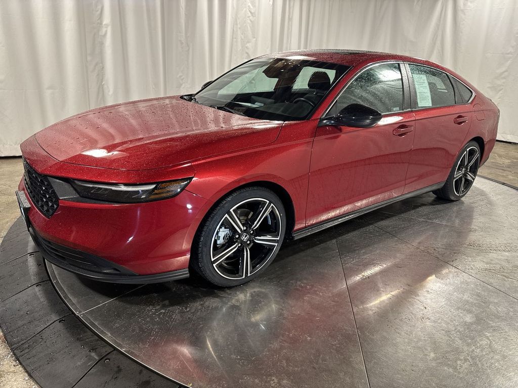 2023 Honda Accord Hybrid Sport's photo