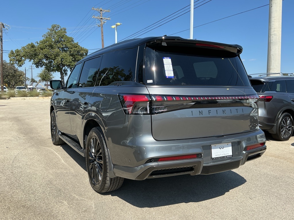 2026 Infiniti QX80 photo 2