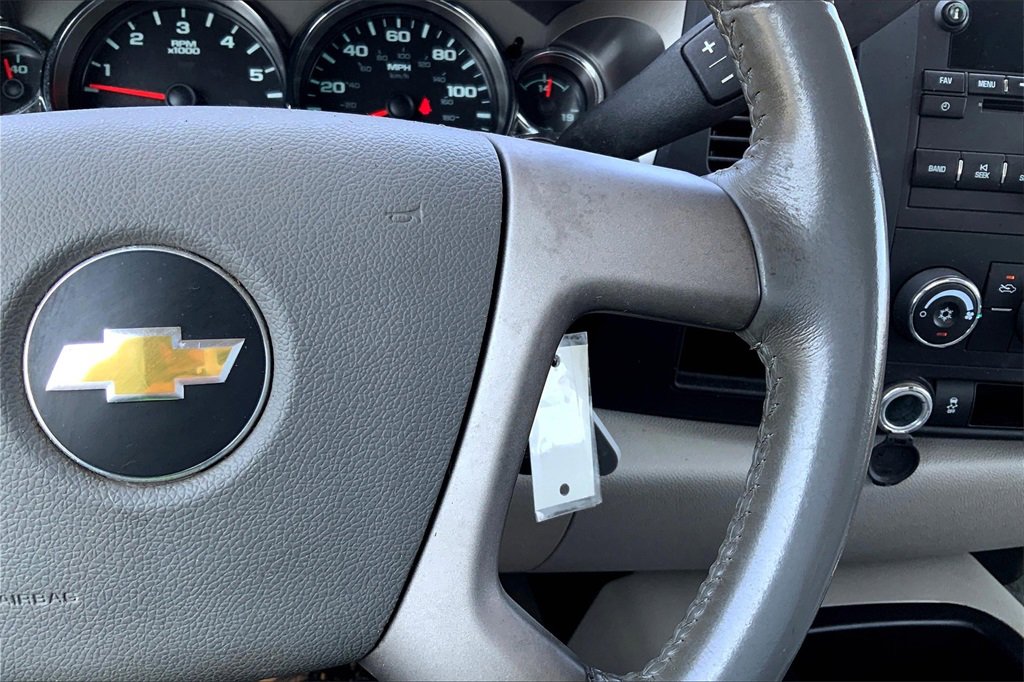2013 Chevrolet Silverado 2500HD LT photo 19