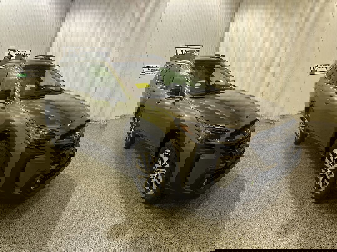 2025 Subaru Outback Premium's photo