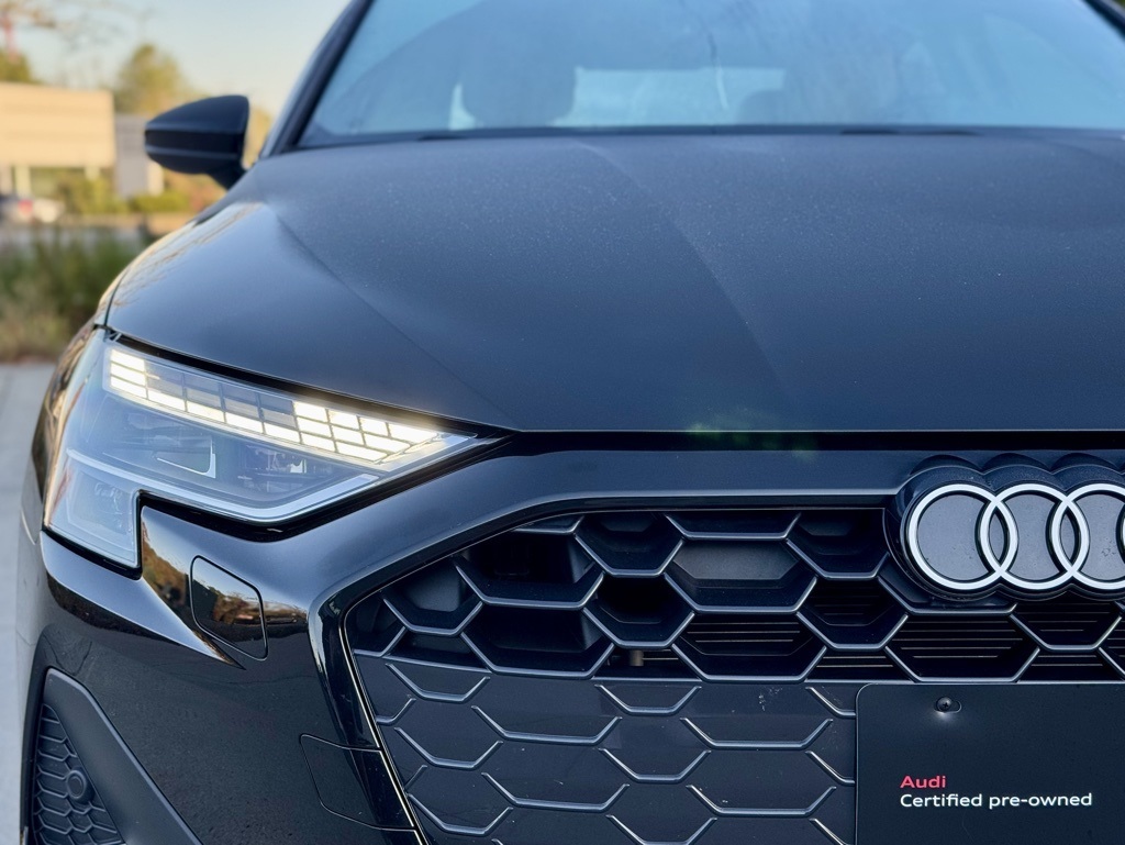 2025 Audi A3 40 Premium Plus Quattro photo 3