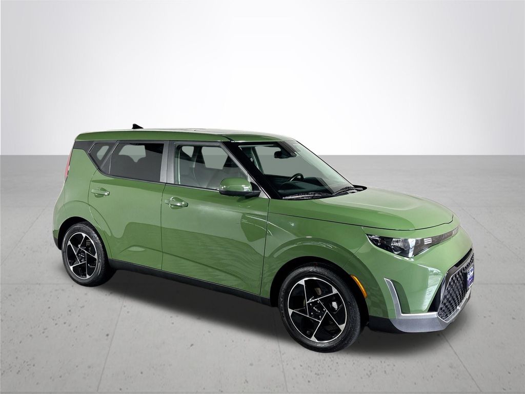 2023 Kia Soul EX photo 4