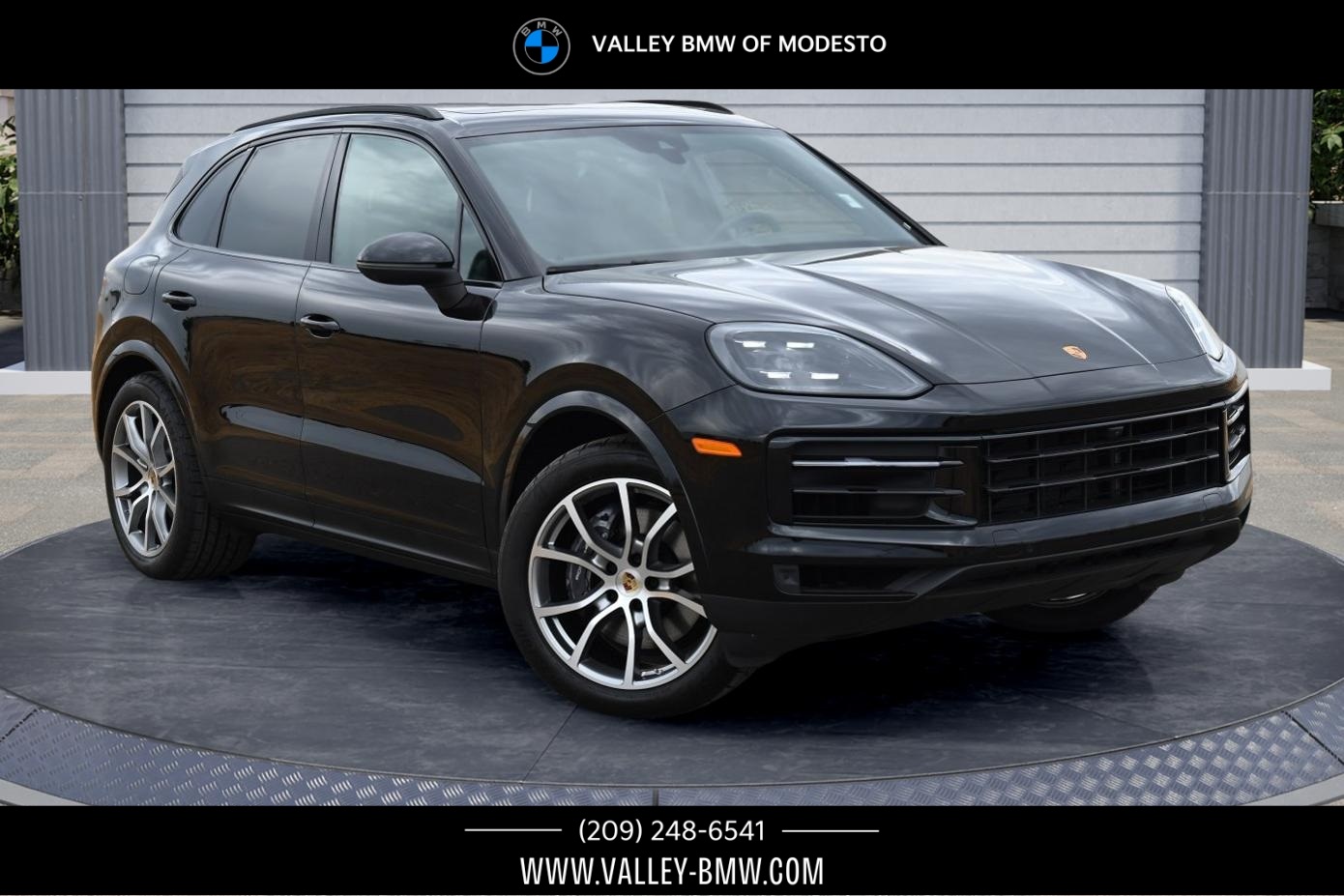 2024 Porsche Cayenne Base