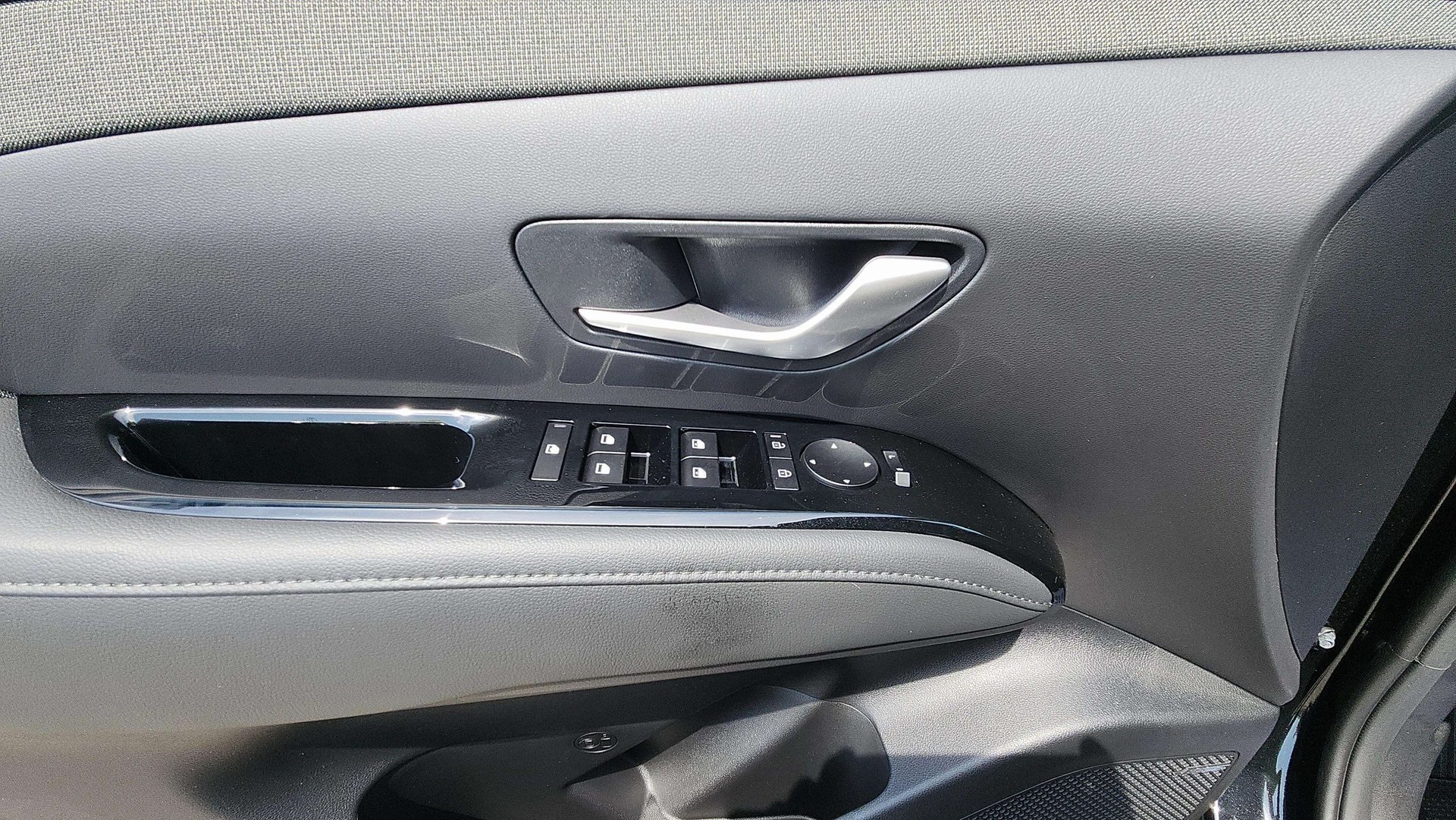 2025 Hyundai Santa Cruz Limited photo 11