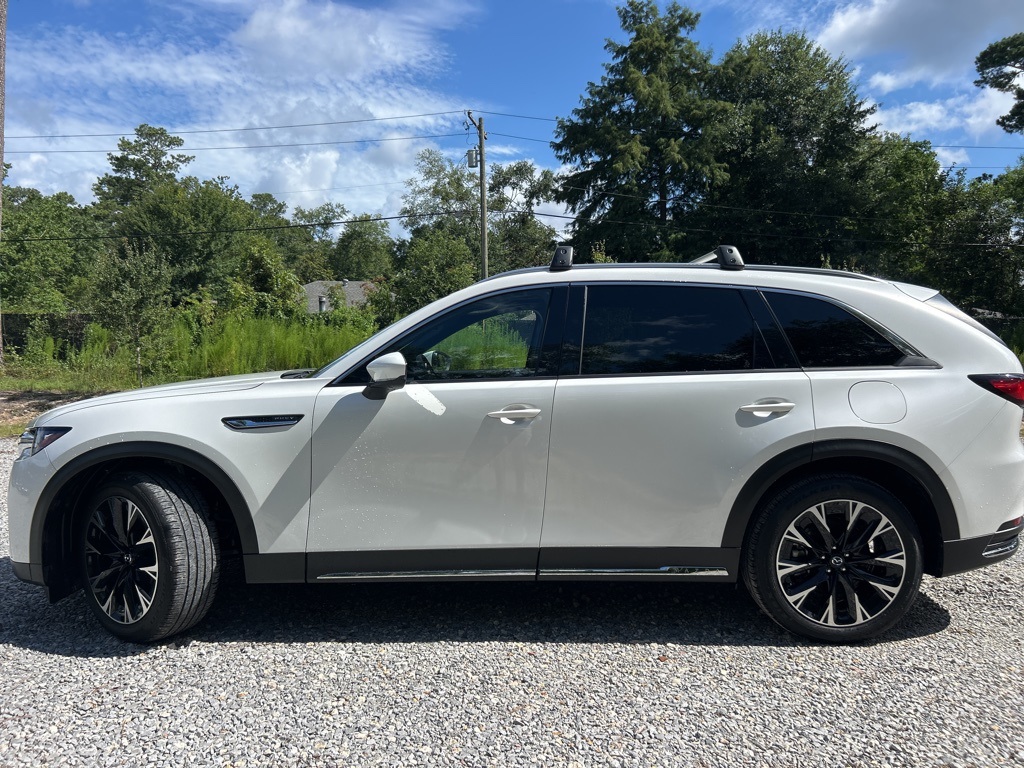 2024 Mazda CX-90 Premium Plus photo 2
