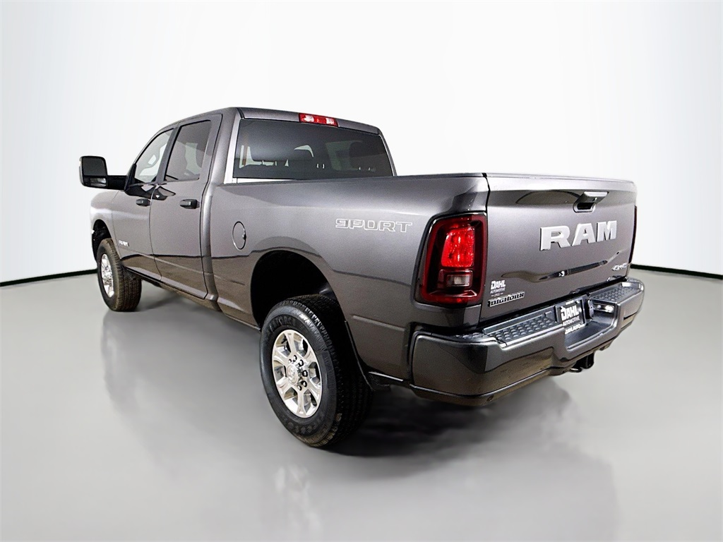2025 Ram 2500 Big Horn photo 5