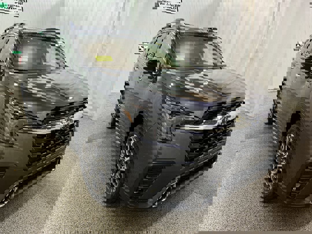 2025 Subaru Ascent Touring's photo