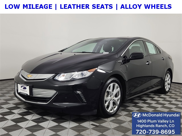 2017 Chevrolet Volt Premier's photo