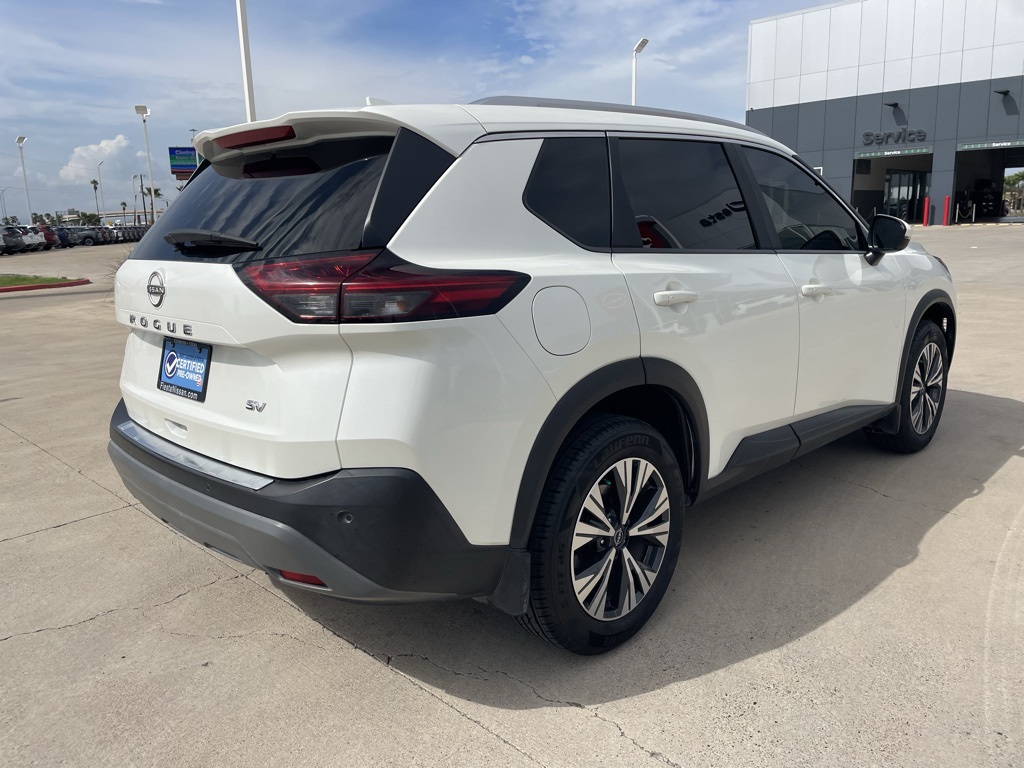 2023 Nissan Rogue SV photo 3