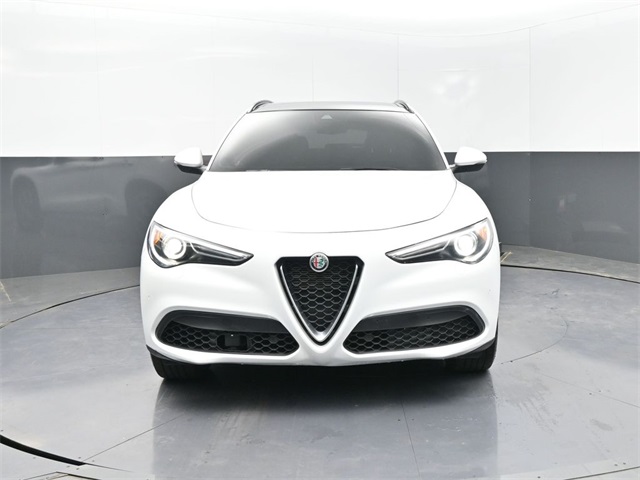 2022 Alfa Romeo Stelvio Ti photo 23