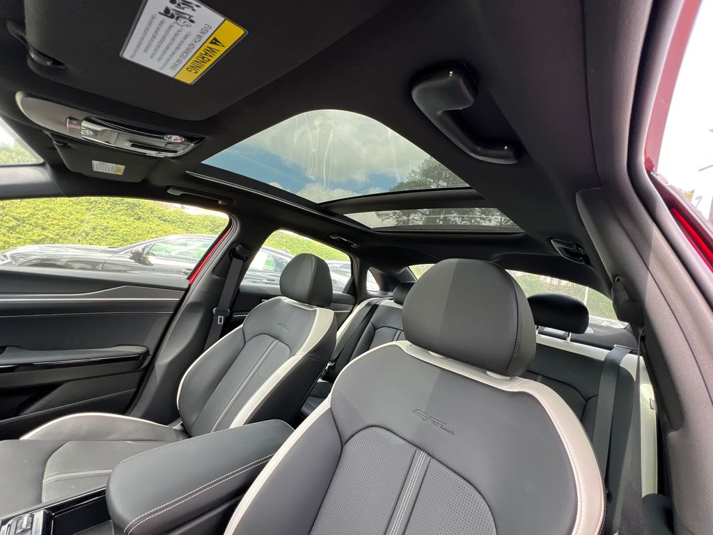 2025 Kia K5 GT-Line photo 29