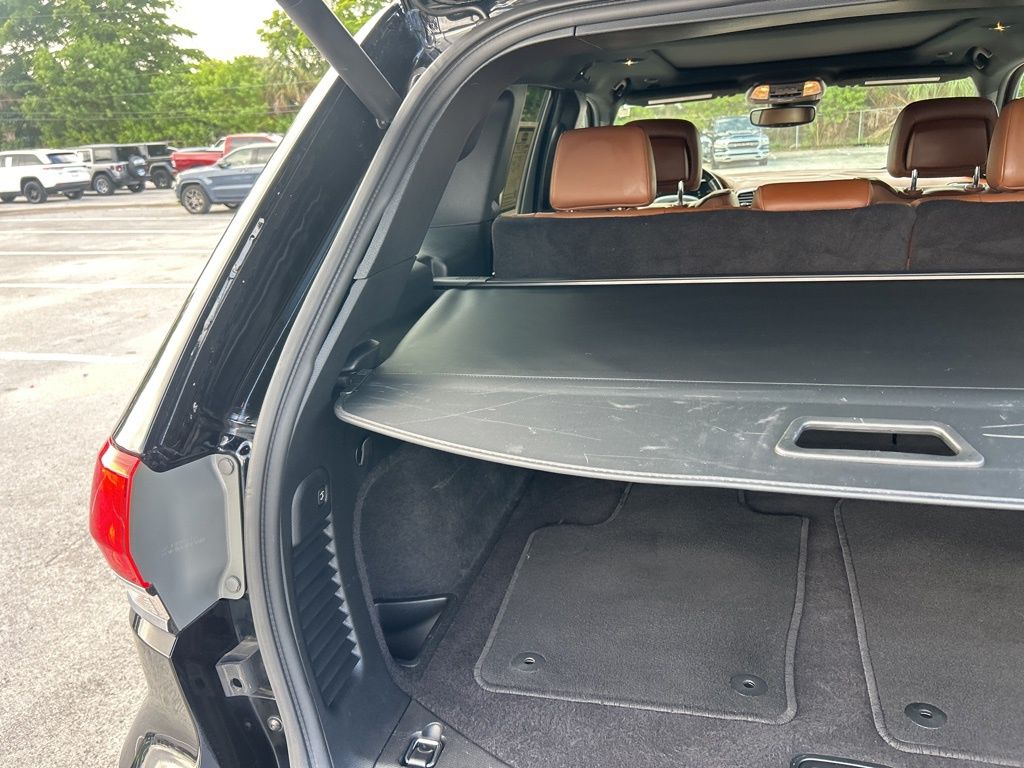 2021 Jeep Grand Cherokee Overland photo 27