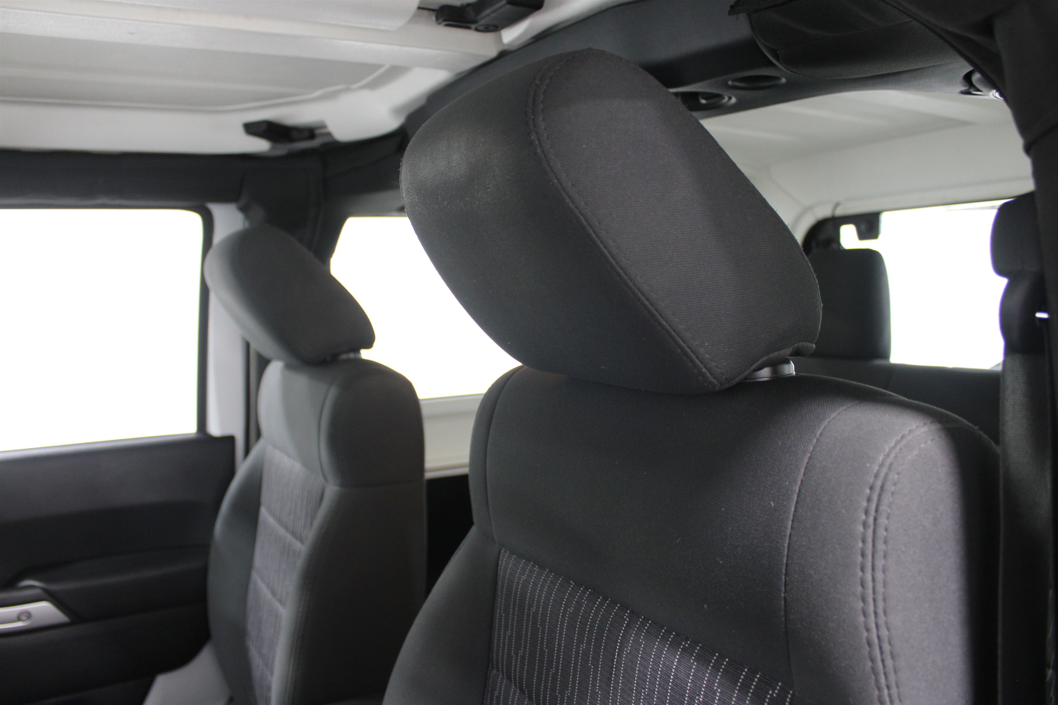 2012 Jeep Wrangler Rubicon photo 3