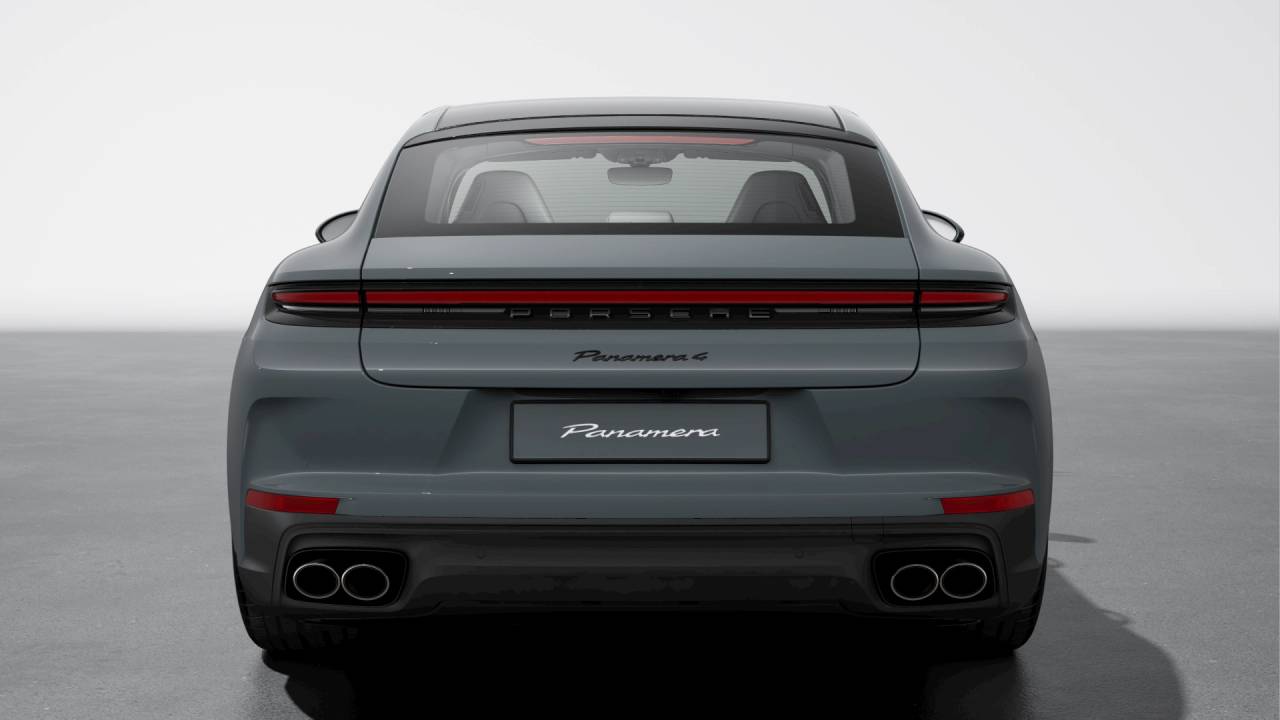2026 Porsche Panamera 4 photo 3