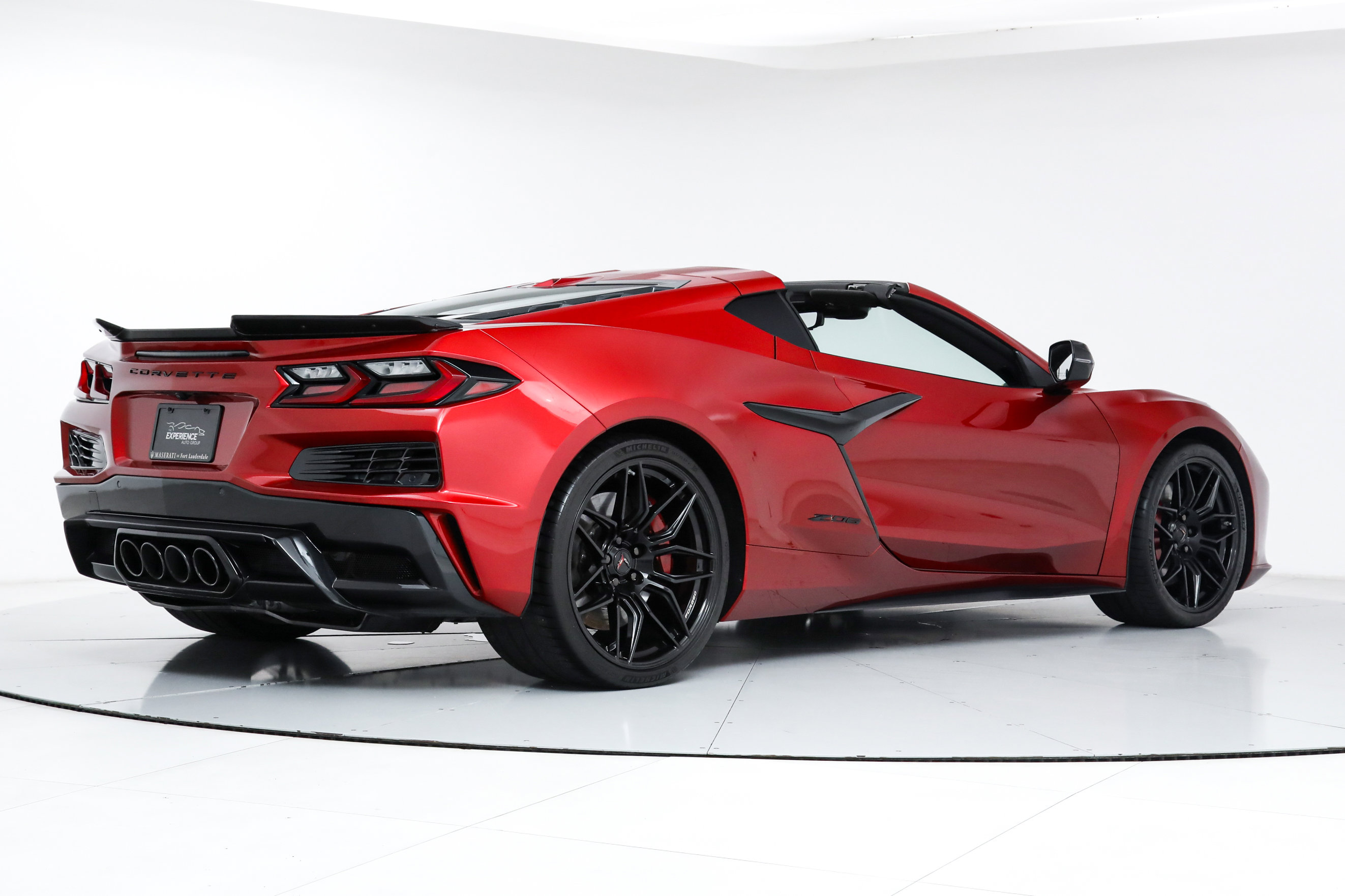2025 Chevrolet Corvette Z06 2LZ photo 6