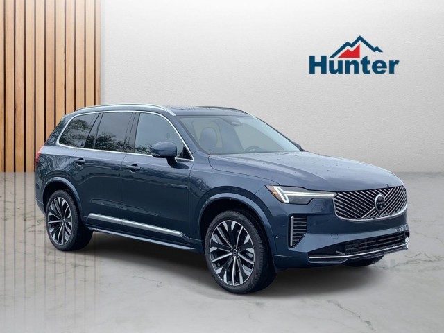 マイルド New 2025 Volvo XC90 B6; 7-seat Plus SUV in Fletcher #V41301