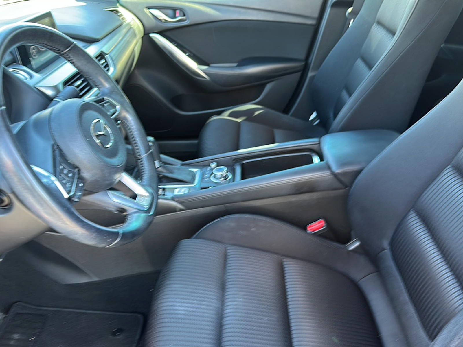 2017 Mazda Mazda6 Sport photo 2