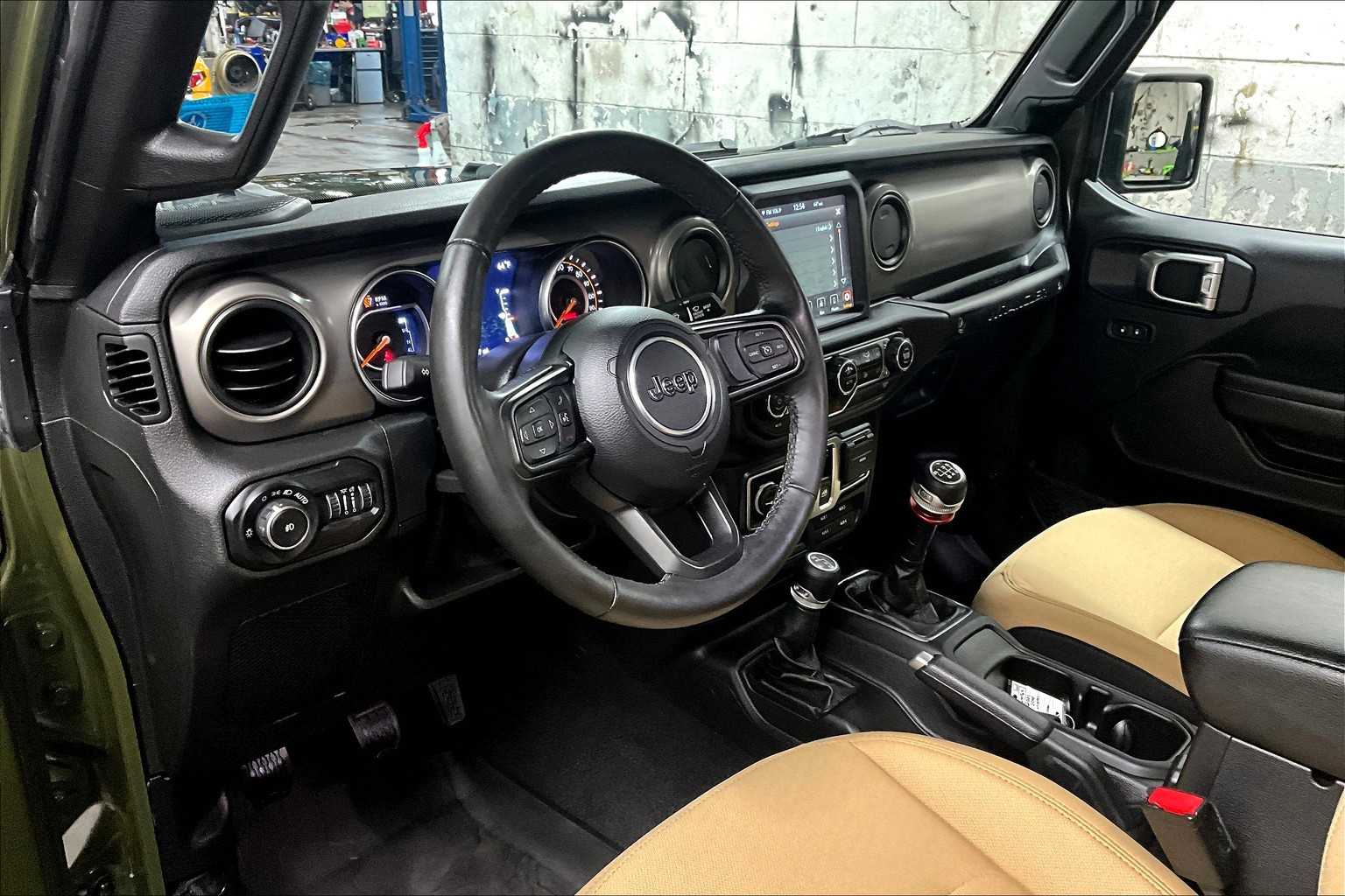 2021 Jeep Wrangler Willys photo 14