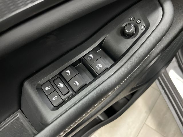 2025 Jeep Grand Cherokee Altitude X photo 25