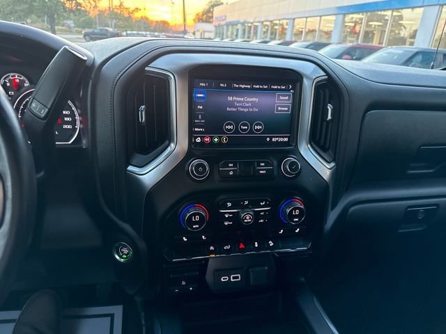 2021 Chevrolet Silverado 1500 RST photo 16