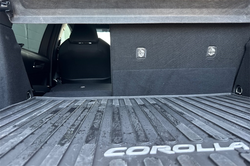 2023 Toyota Corolla XSE photo 16