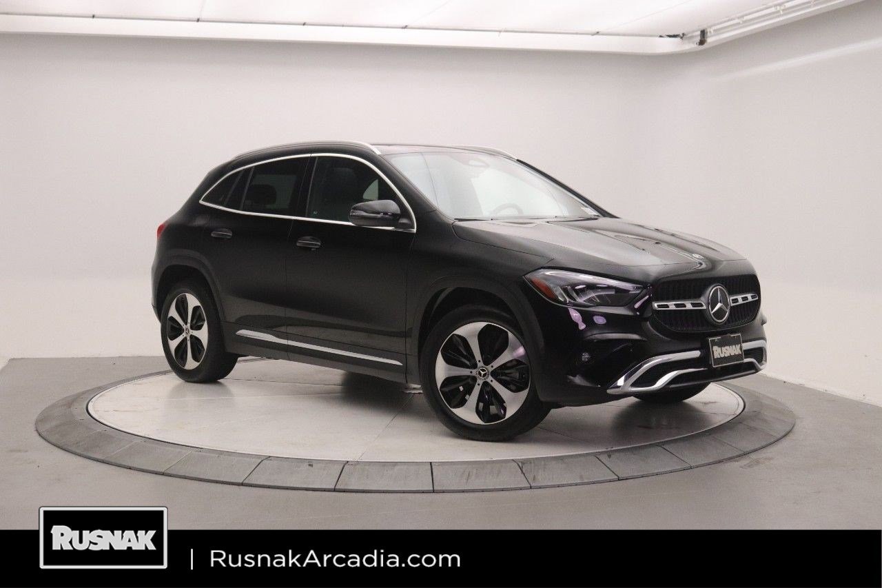 2026 Mercedes-Benz GLA GLA 250's photo