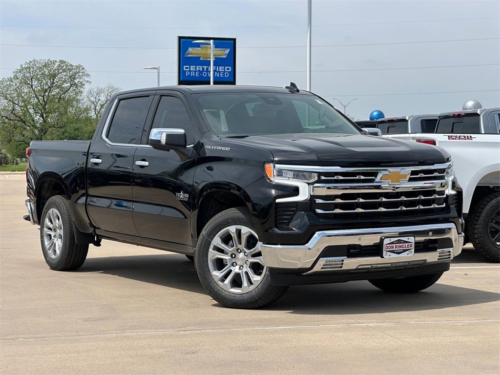 New 2025 Chevrolet Silverado 1500 LTZ Crew Cab in Temple