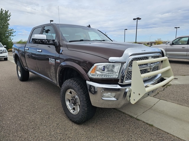 2013 Ram 2500 Laramie photo 3