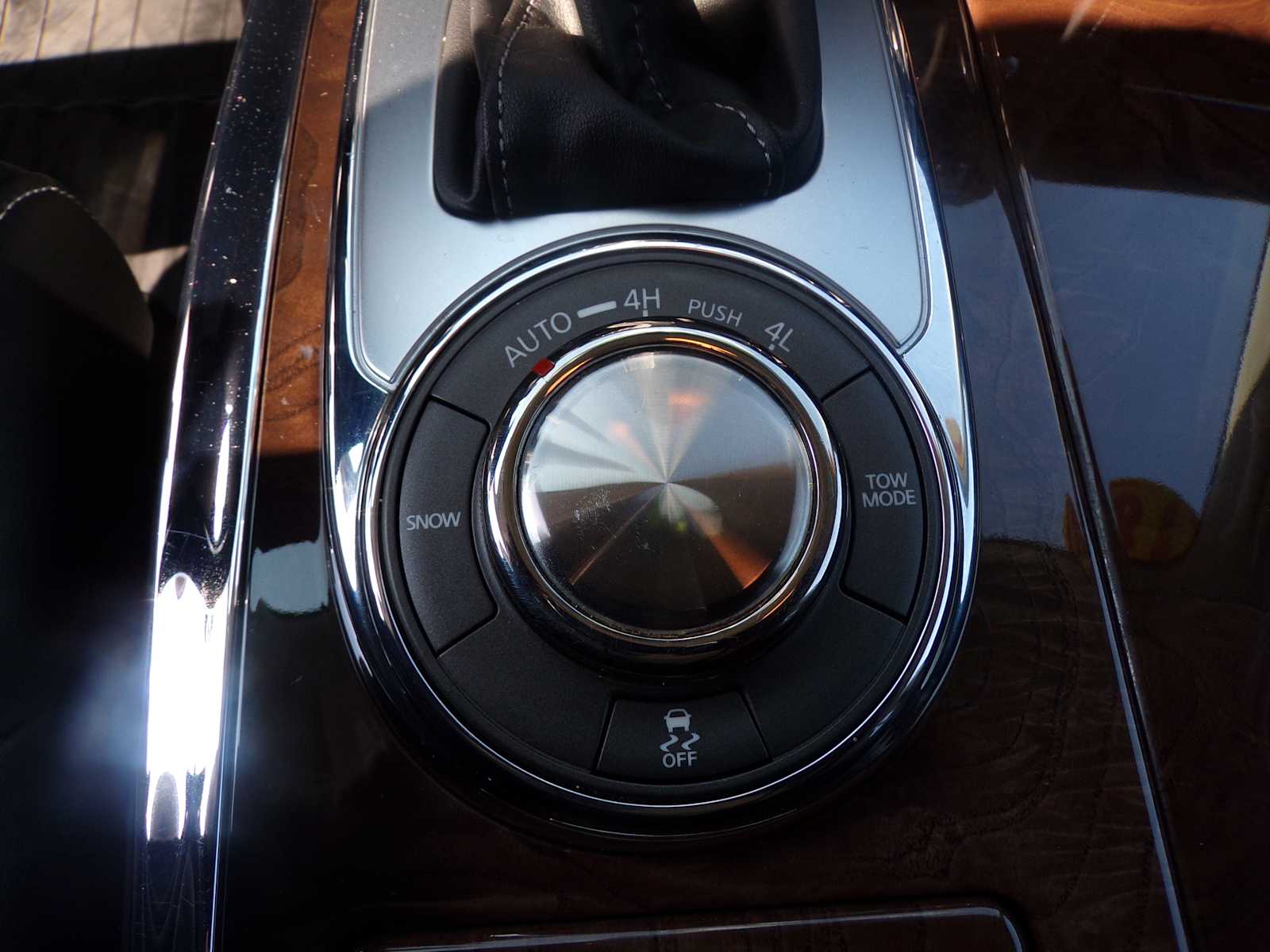 2018 Infiniti QX80 photo 14
