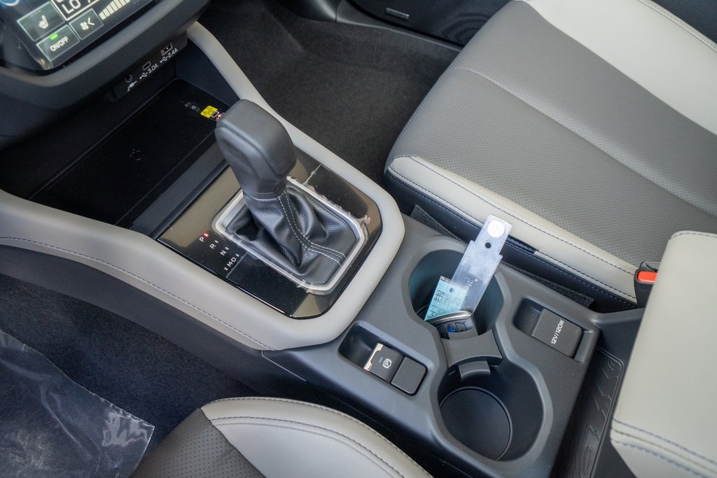 2025 Subaru Forester Limited photo 10