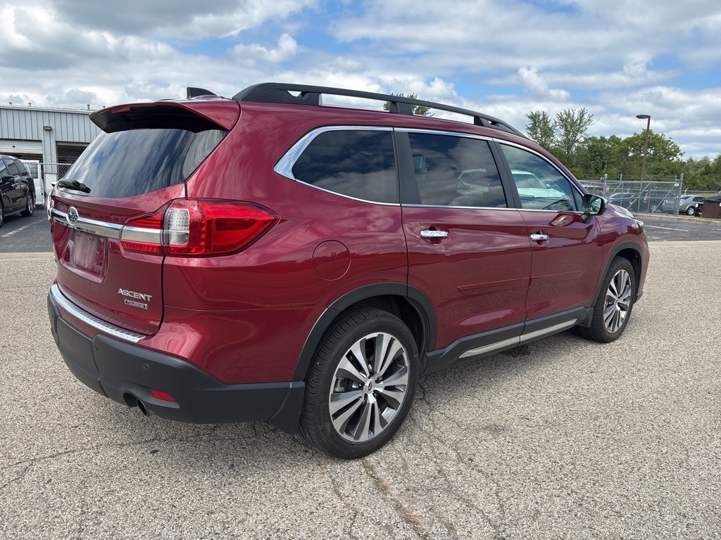 2022 Subaru Ascent Touring photo 4