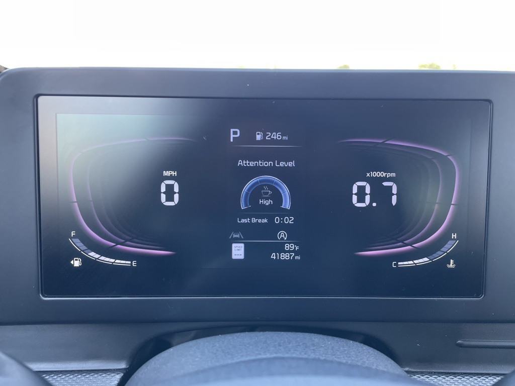 2024 Kia Sportage LX photo 11