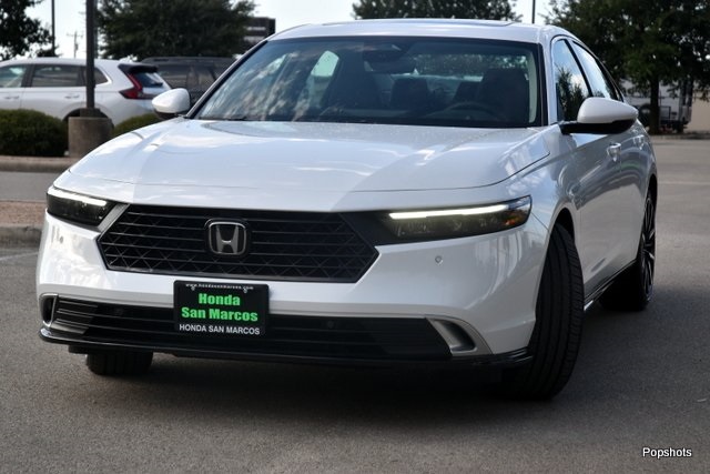 2025 Honda Accord Hybrid Touring's photo
