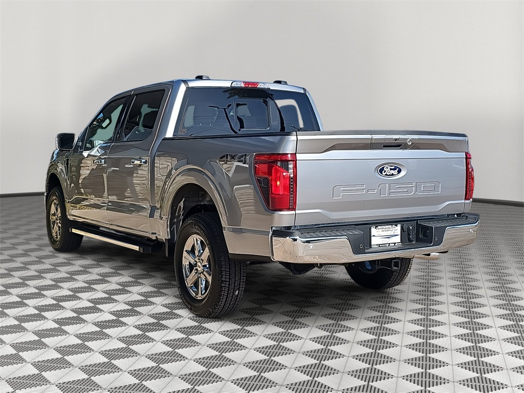 2025 Ford F-150 XLT photo 5