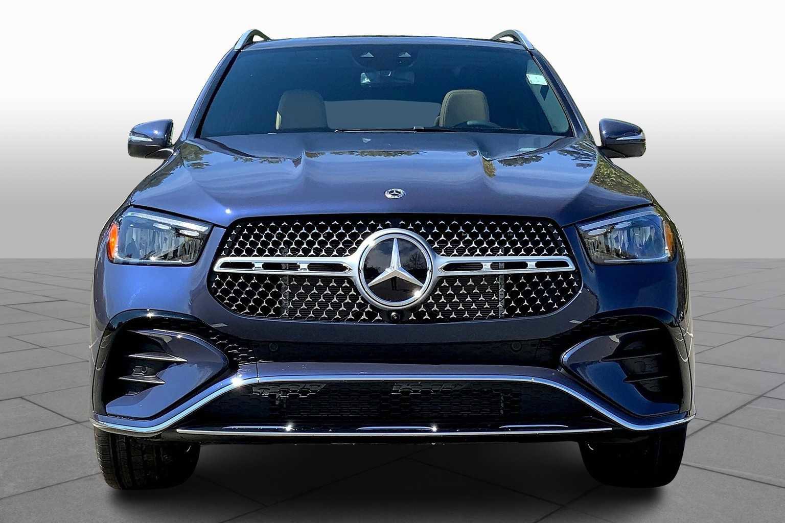 2026 Mercedes Benz GLE 450 4MATIC photo 3