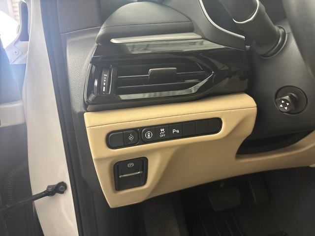 2023 Acura MDX Technology photo 9