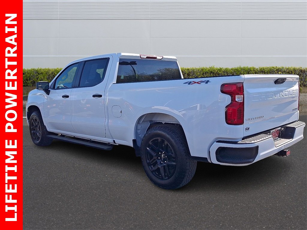 2023 Chevrolet Silverado 1500 Custom photo 4