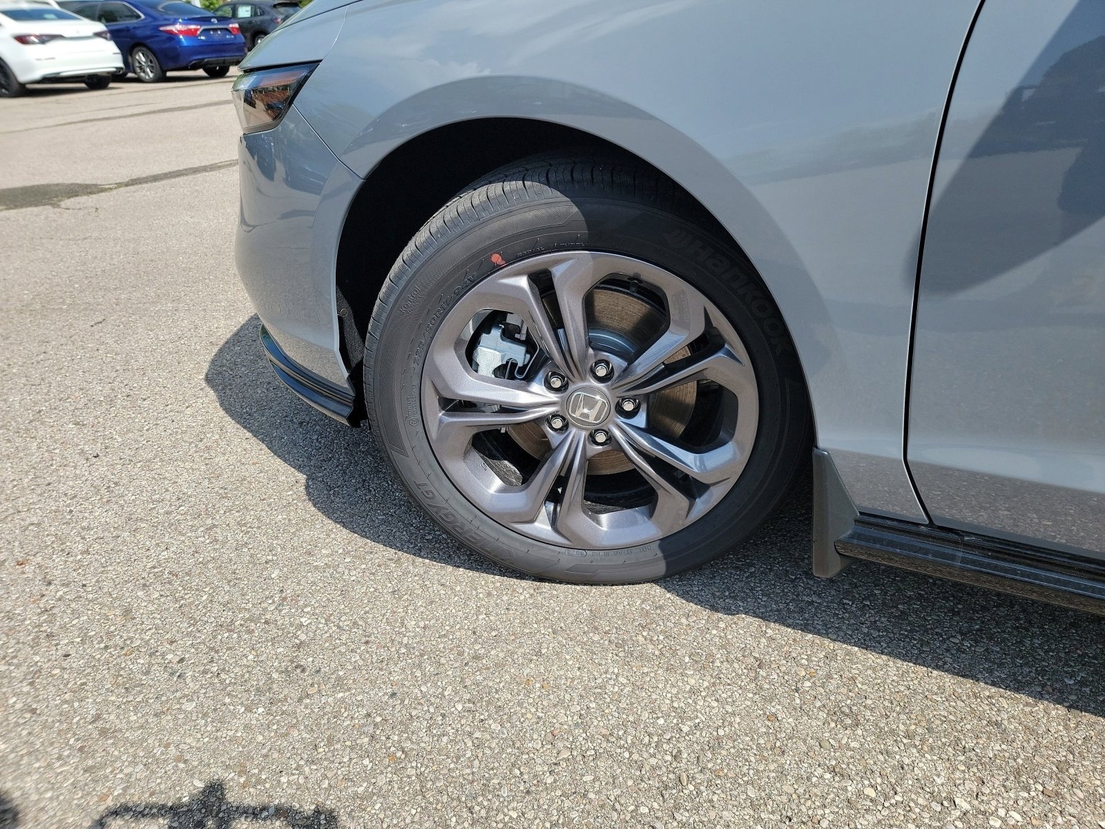 2025 Honda Accord Hybrid EX-L photo 28
