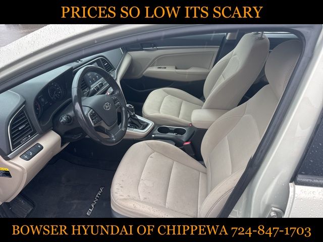 2017 Hyundai Elantra Value Edition photo 6