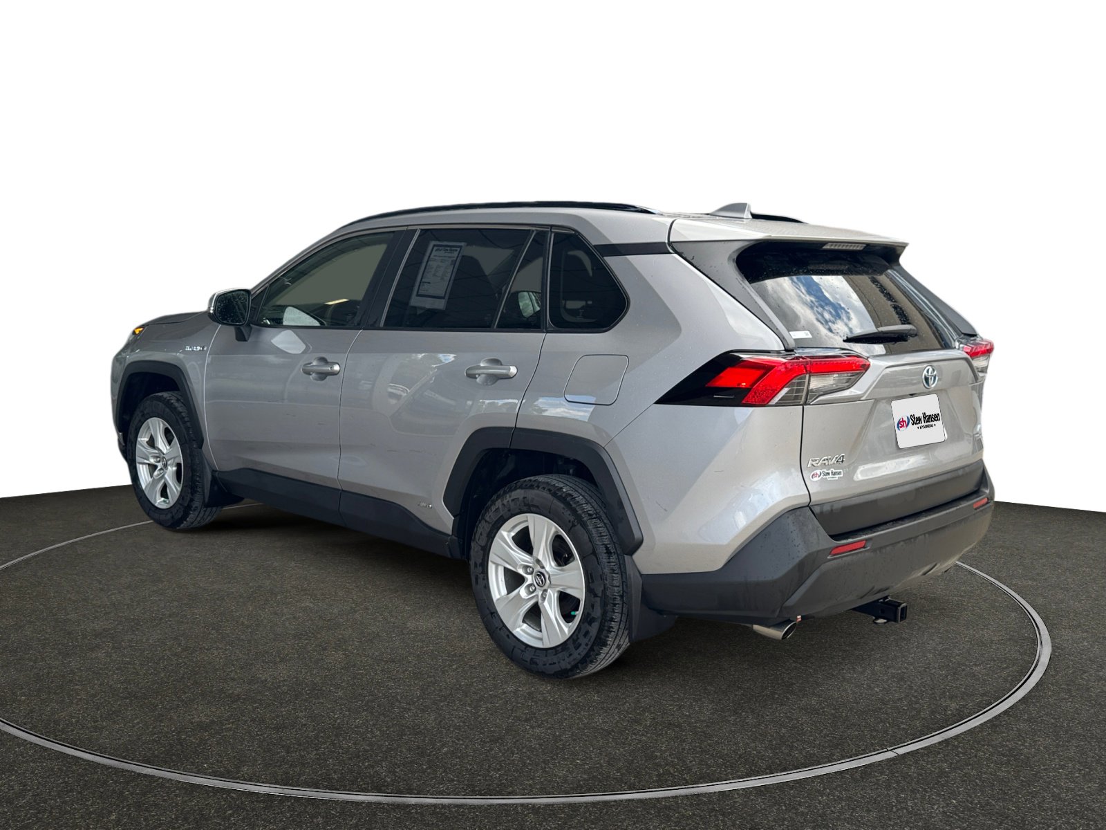 2019 Toyota RAV4 LE photo 3