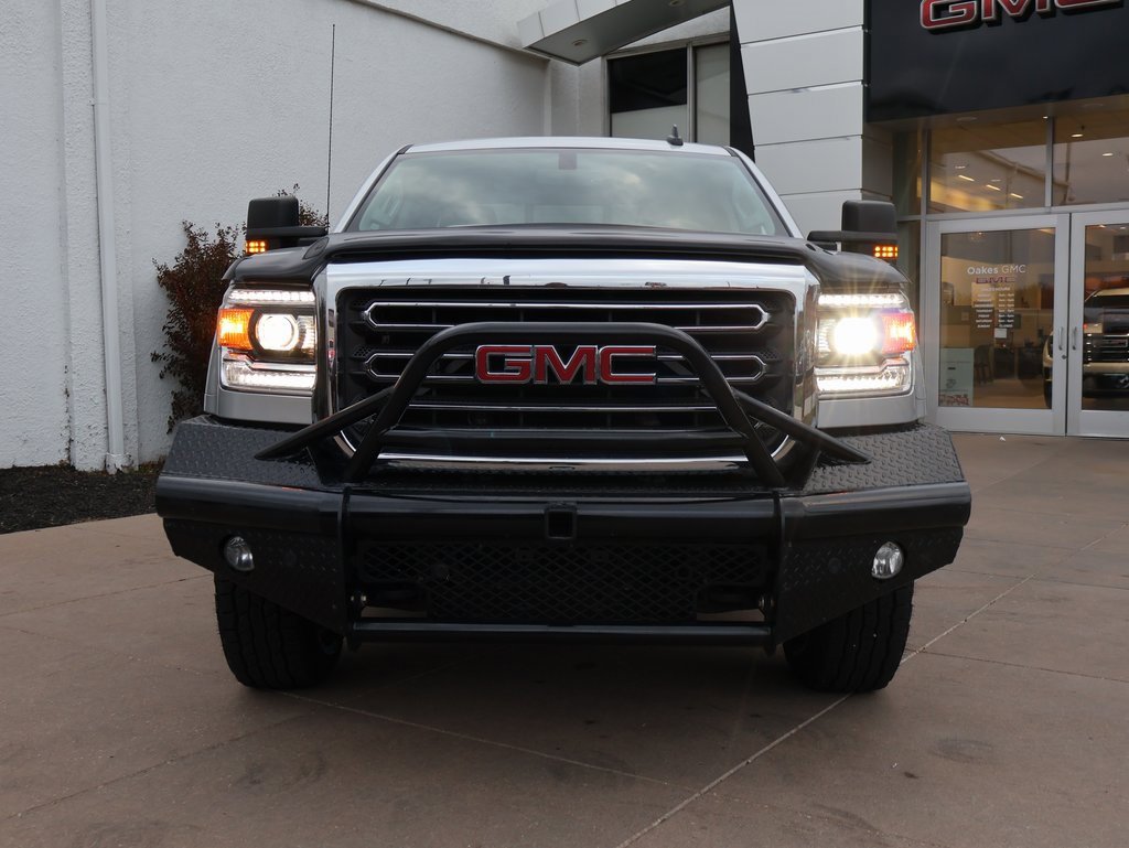 Used 2017 GMC Sierra 2500HD SLE with VIN 1GT22SEG4HZ179008 for sale in Kansas City